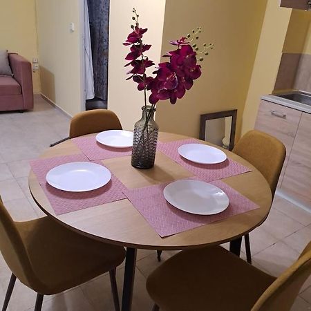 Zenia Home 1 Στην Καρδιά Της Πάτρας Luaran gambar