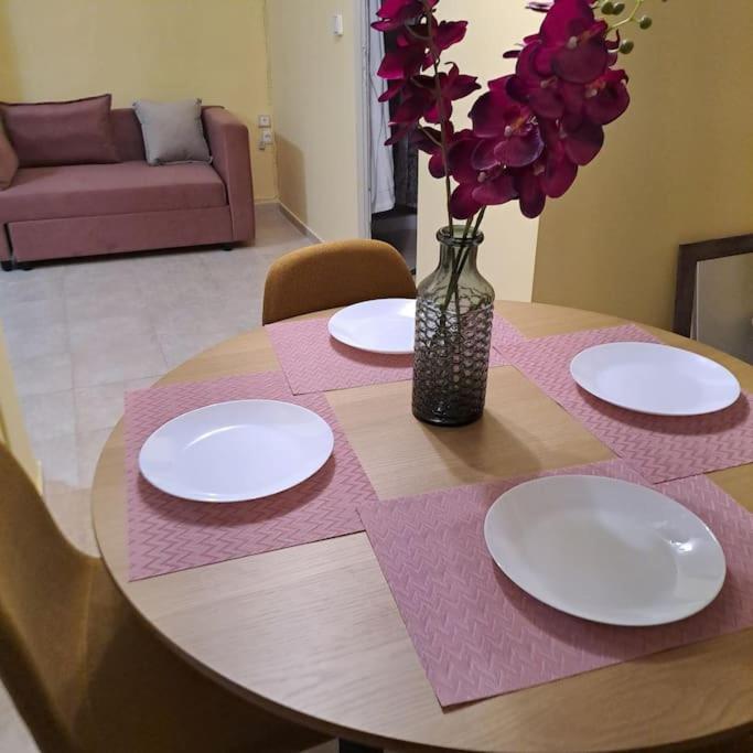 Zenia Home 1 Στην Καρδιά Της Πάτρας Luaran gambar
