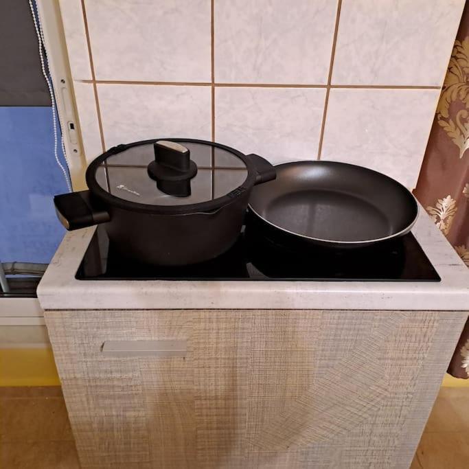 Zenia Home 1 Στην Καρδιά Της Πάτρας Luaran gambar