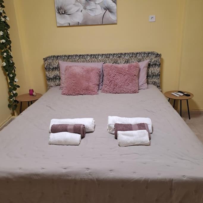 Zenia Home 1 Στην Καρδιά Της Πάτρας Luaran gambar
